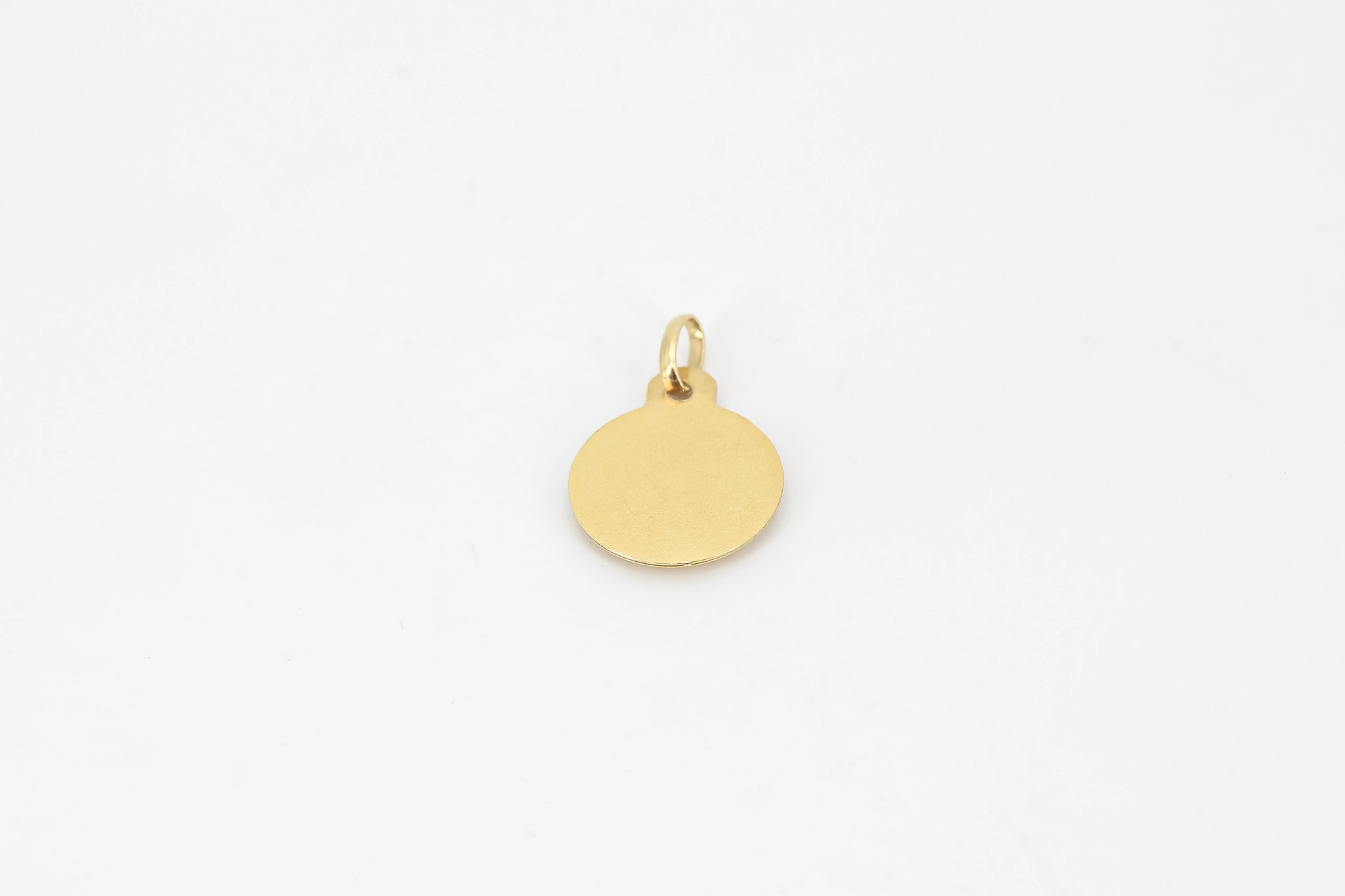Medalla de oro de 18k Rostro de Cristo — vista alternativa
