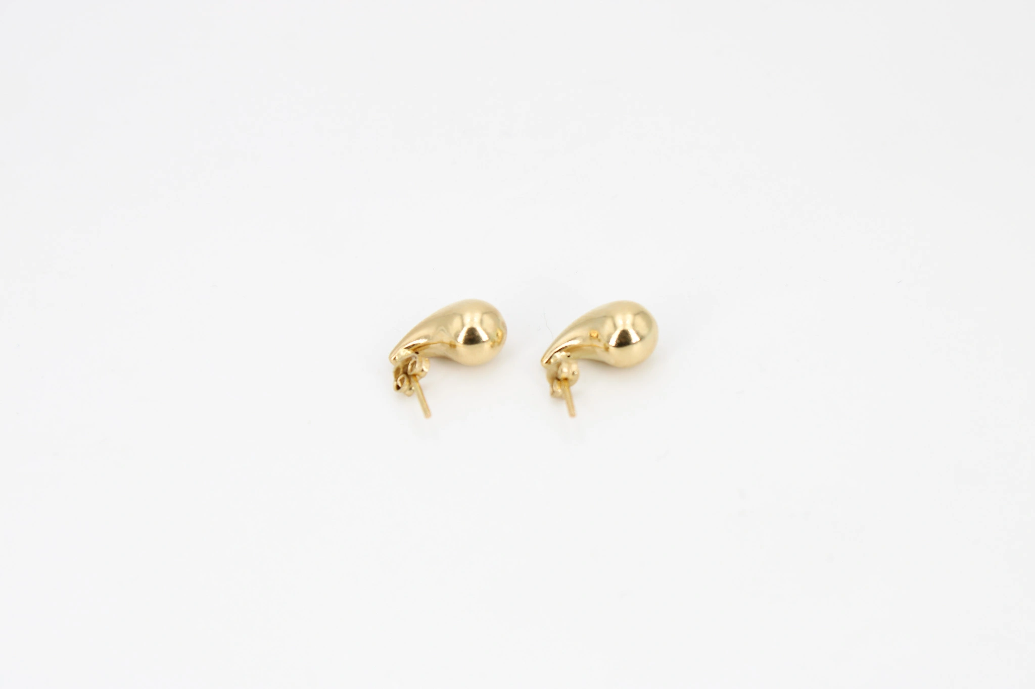 Pendientes forma de gota de oro 18K — vista alternativa