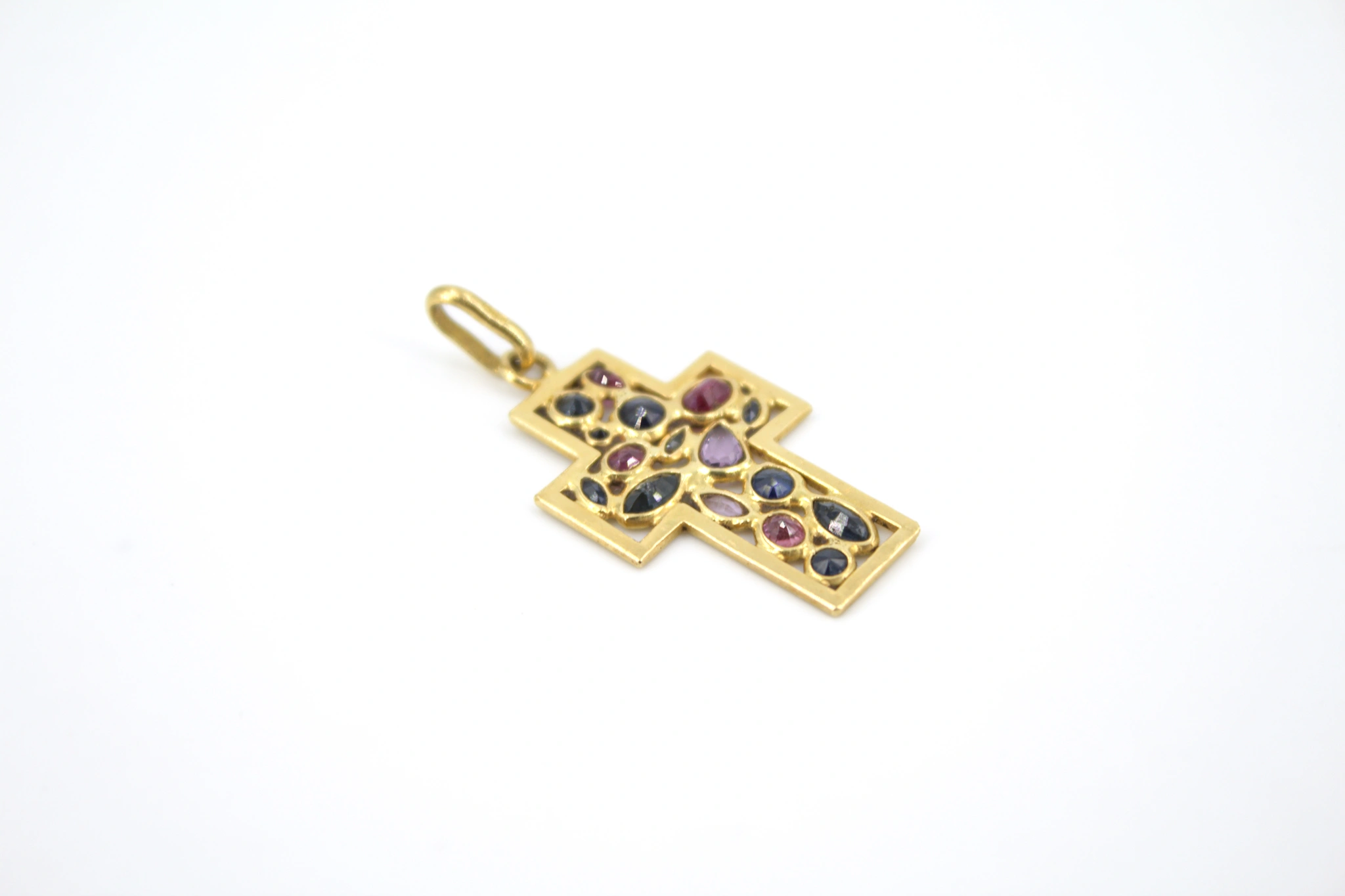 Colgante cruz de oro 18K con piedras de color