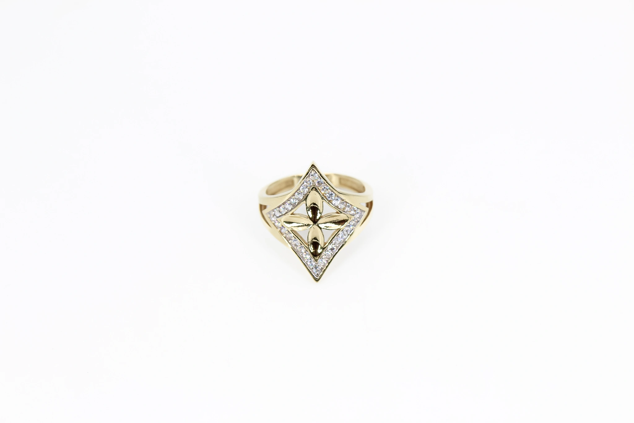 Anillo de oro rombo con cruz 18K