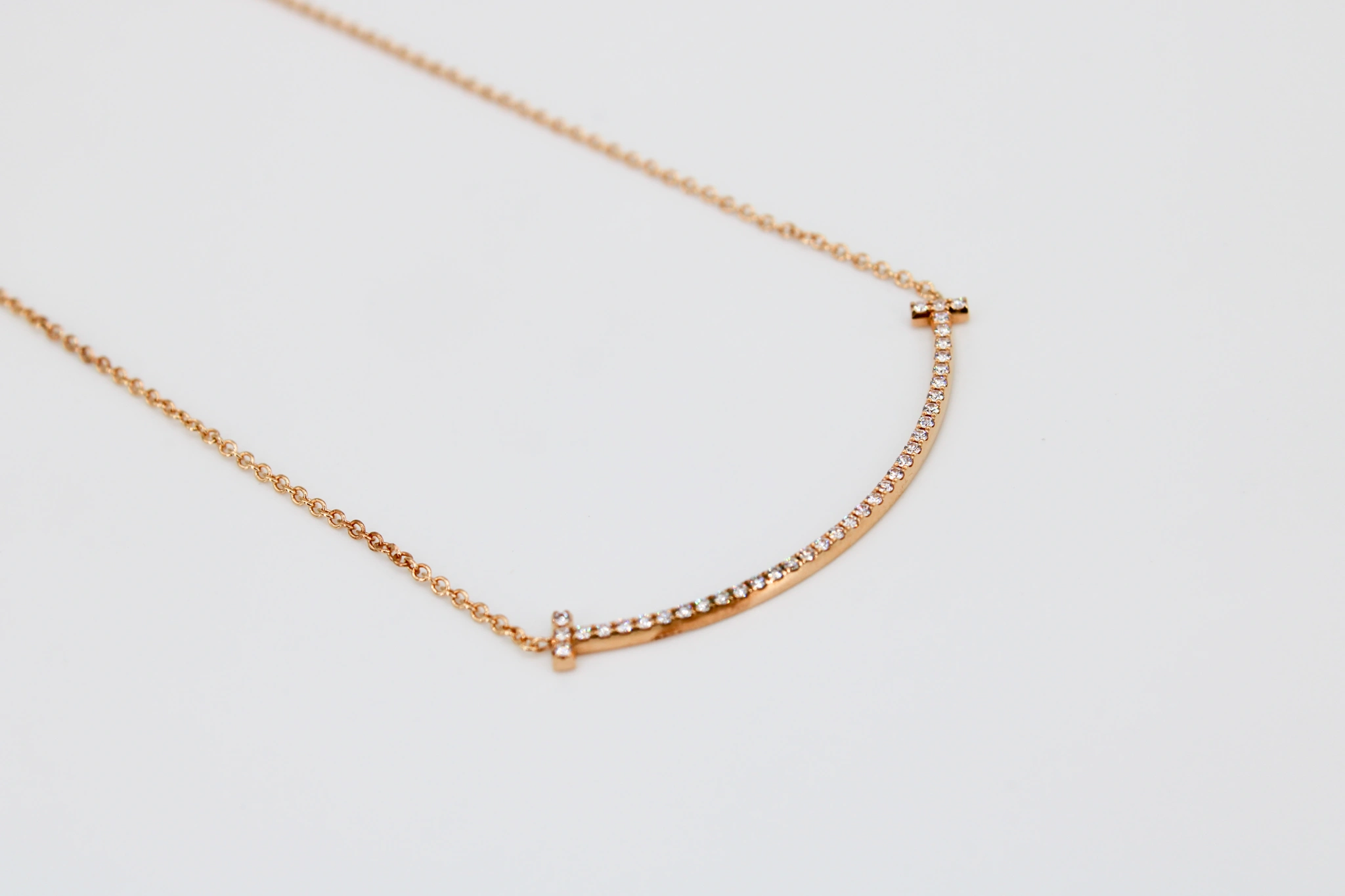 Collar de oro rosa de 18k con diamantes — vista alternativa