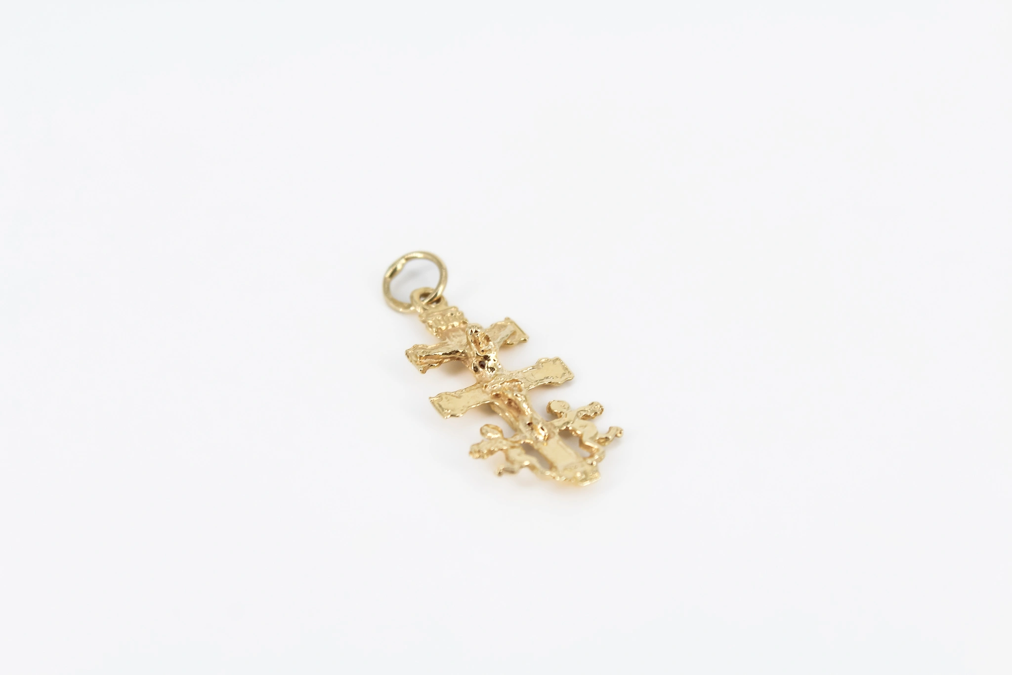 Colgante cruz de oro 18K — foto 3