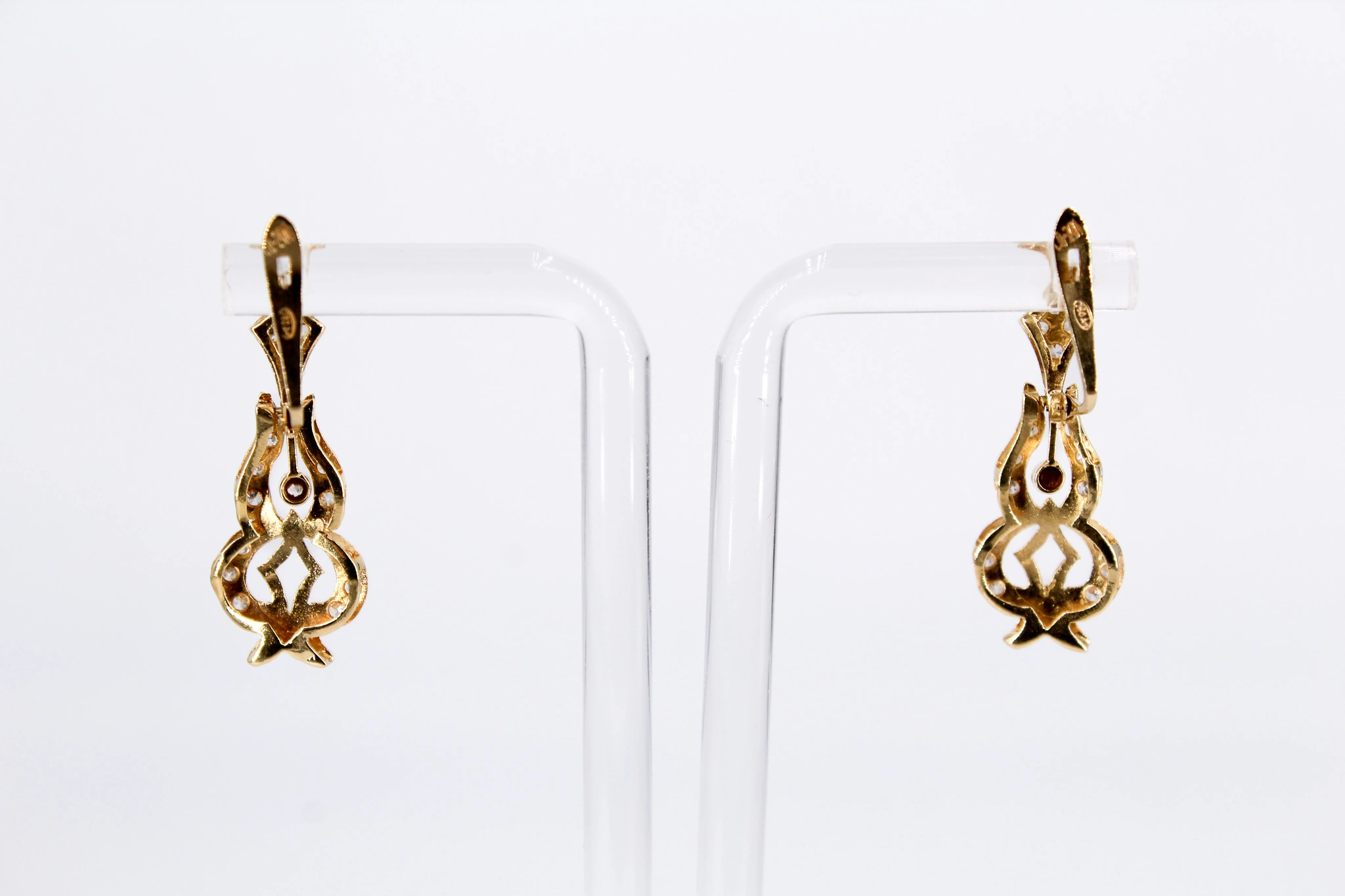 Pendientes calados de oro 18K con circonitas — foto 3