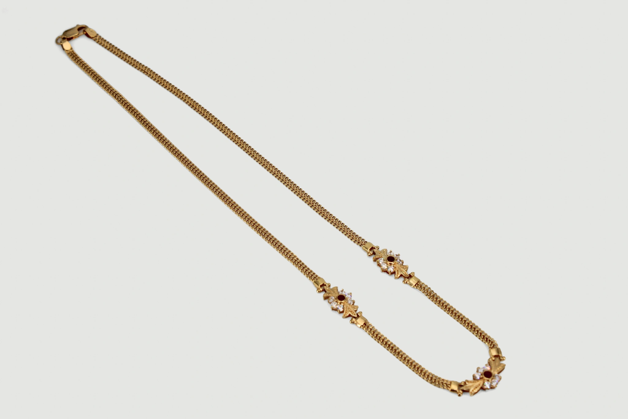 Gargantilla de oro de 18k con piedras de color — foto 3