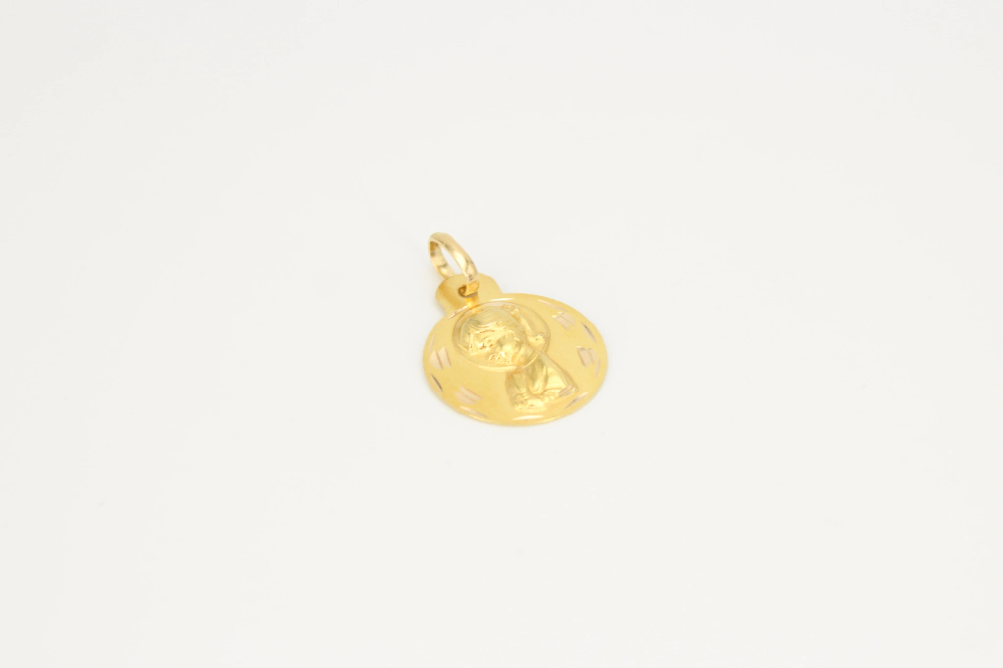 Medalla de oro de 18k