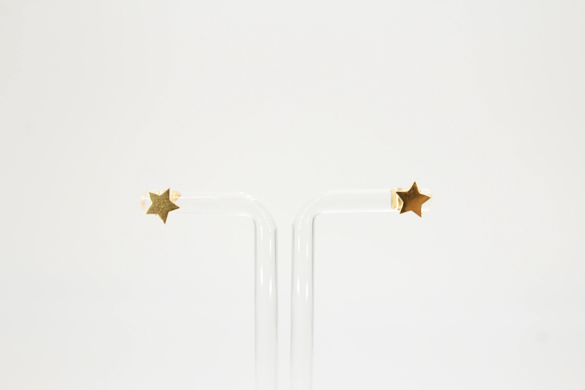 Pendientes de oro de 18k con forma de estrella de cinco puntas — foto 3