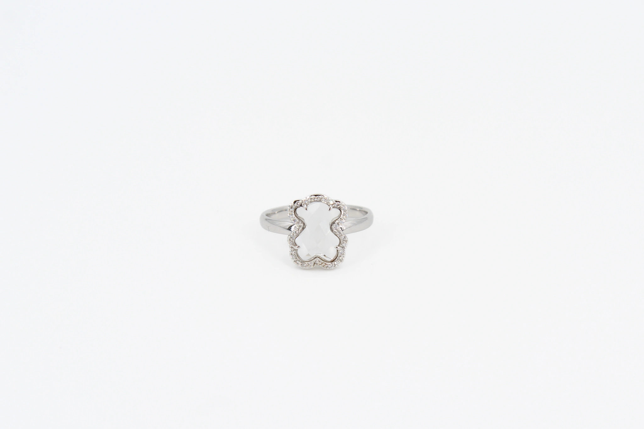 Anillo de oro blanco 18K con motivo de oso