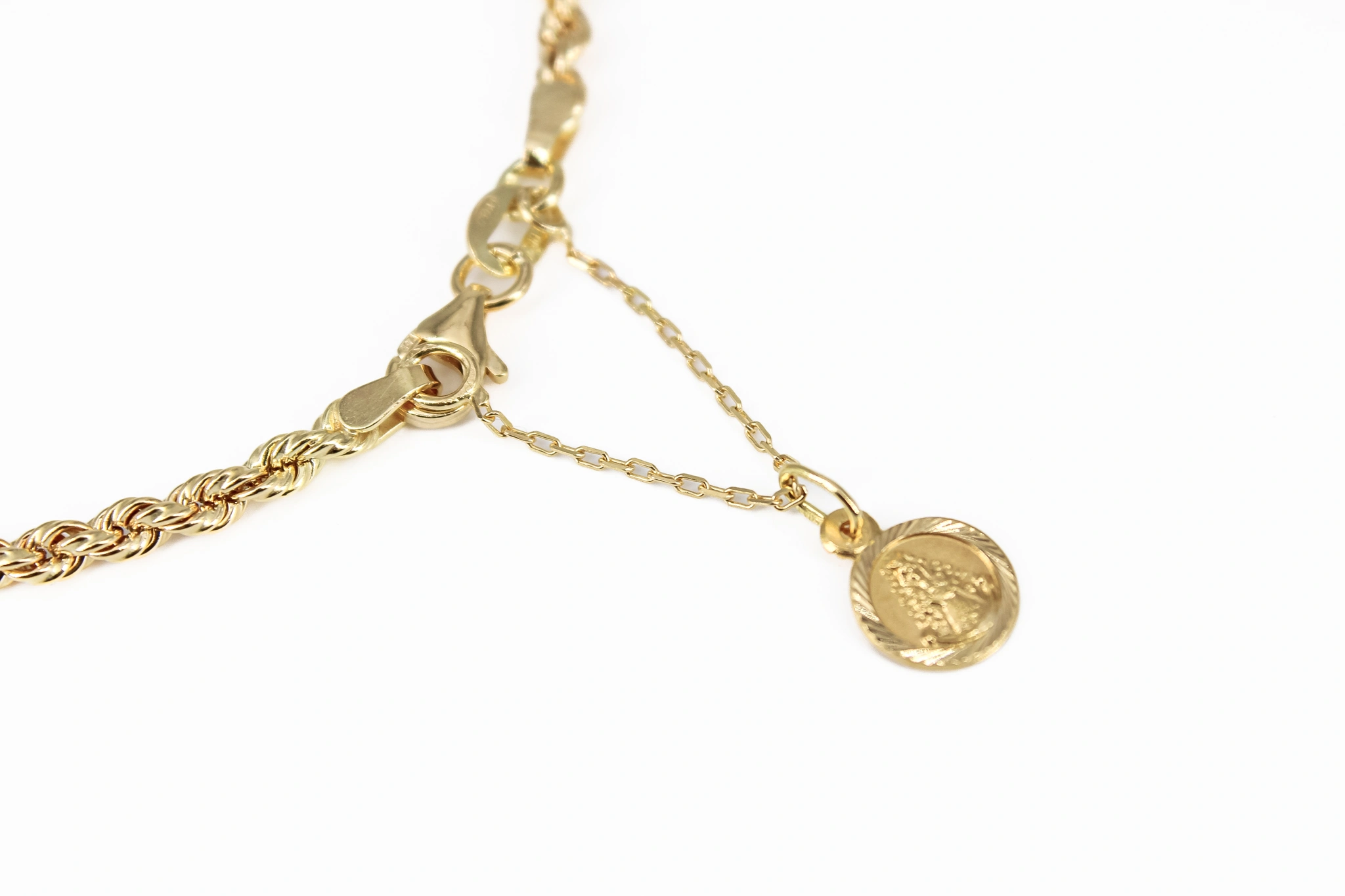 Pulsera salomónica de oro 18K — vista alternativa