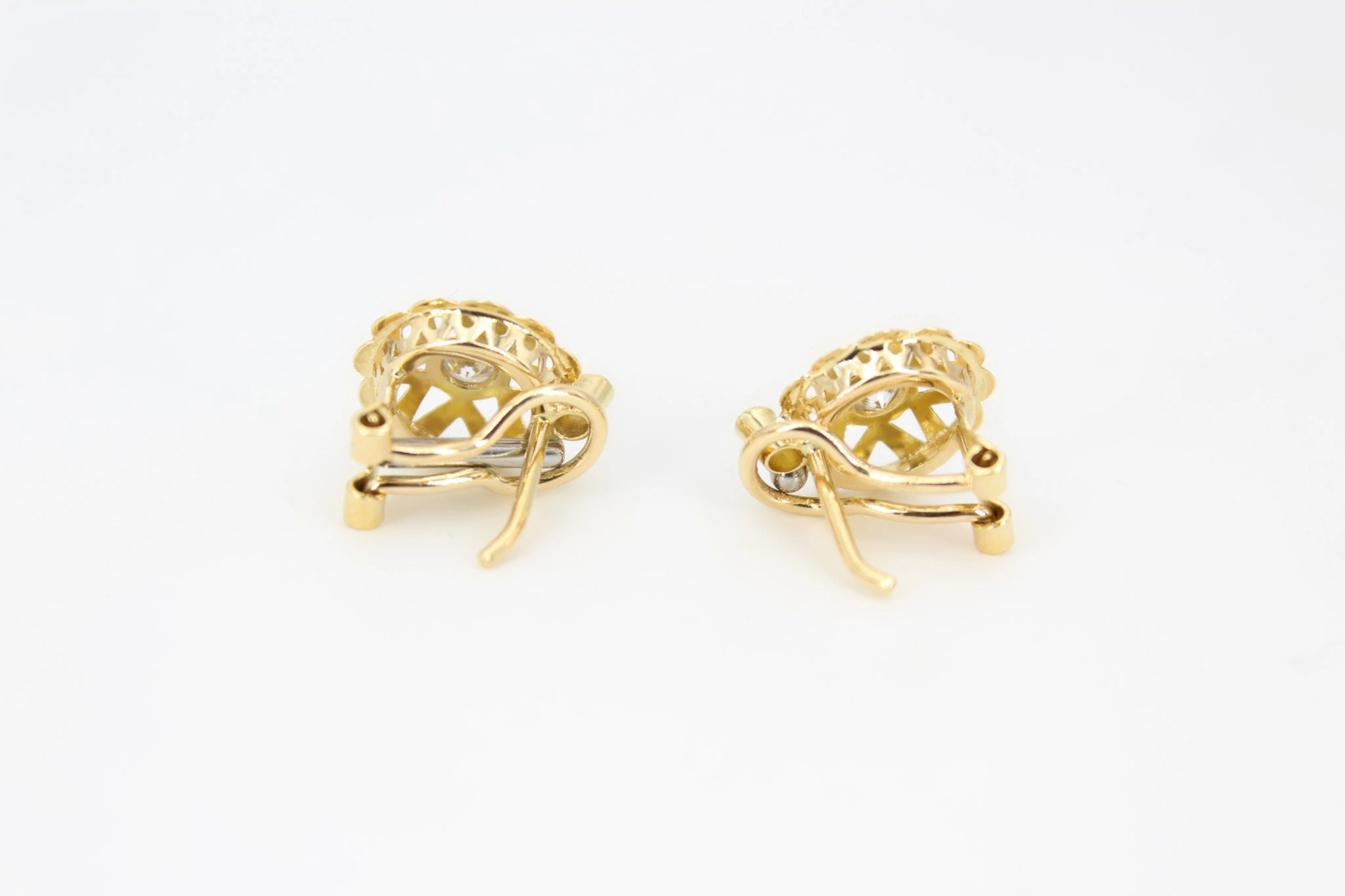 Pendientes forma de flor de oro calado 18K — vista alternativa