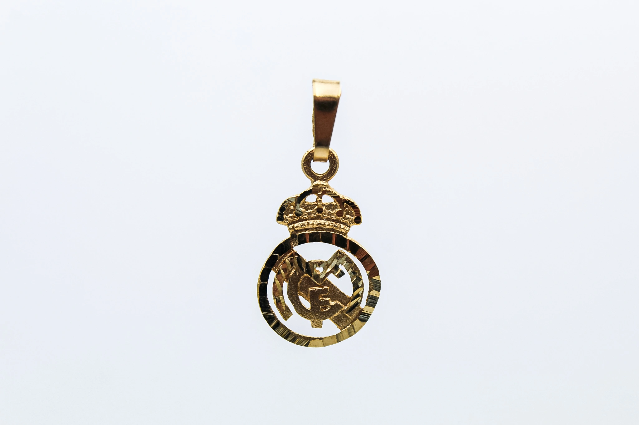 Colgante de oro 18K — foto 3
