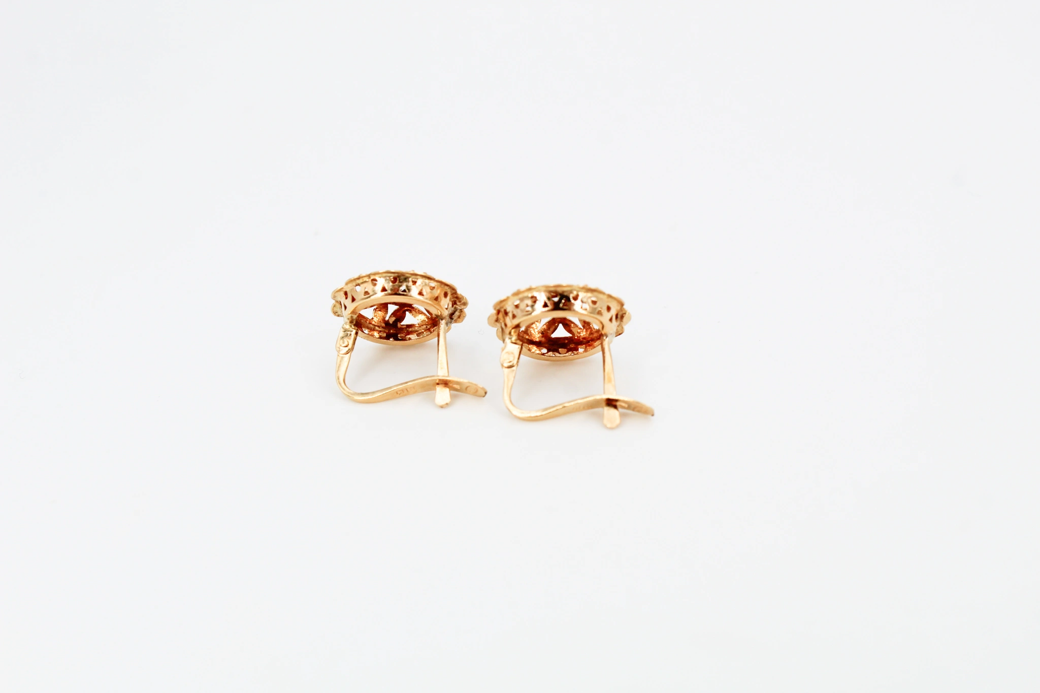 Pendientes esféricos calados de oro 18K — vista alternativa