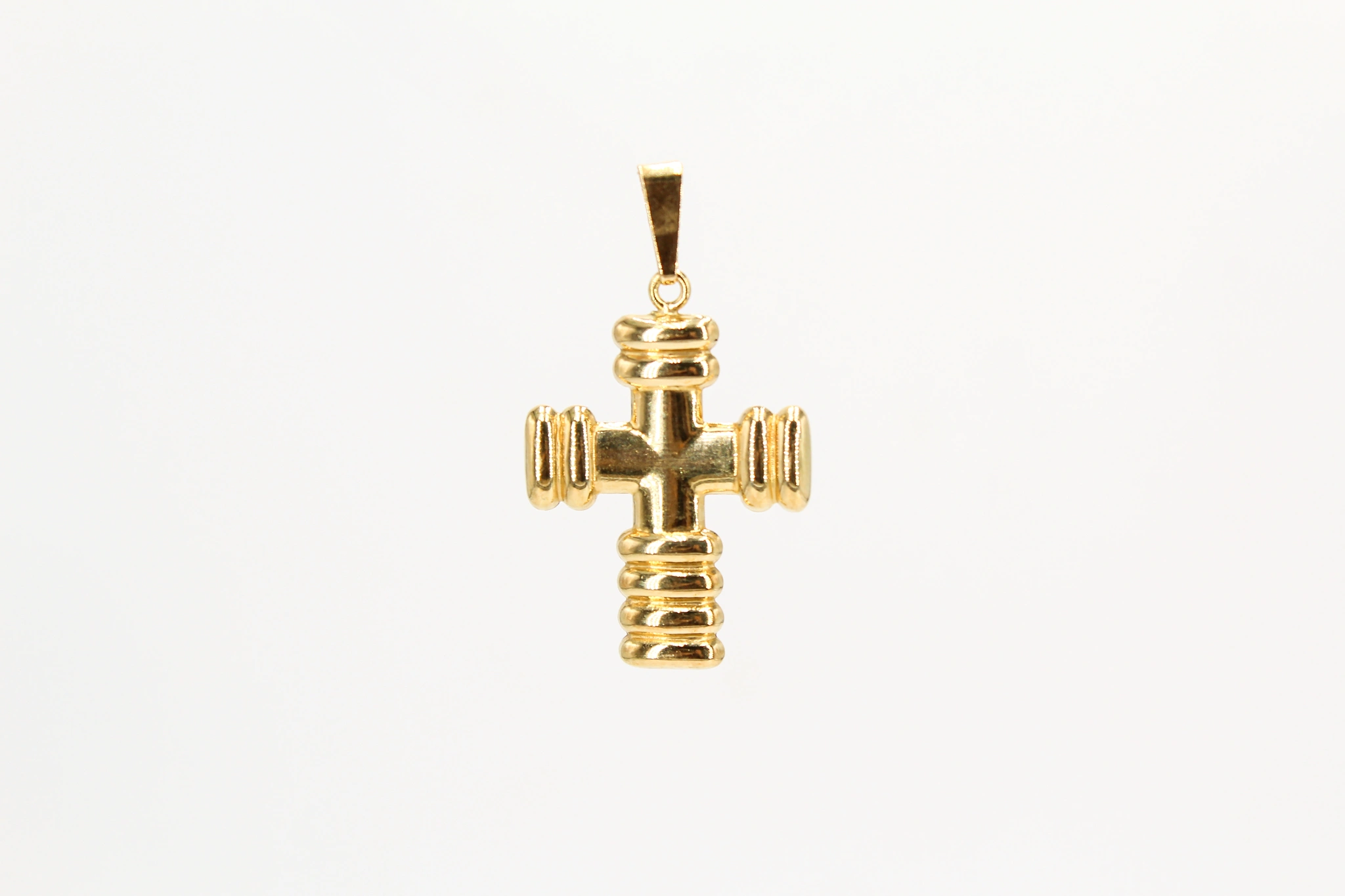 Cruz de oro de 18k acanalada — foto 3