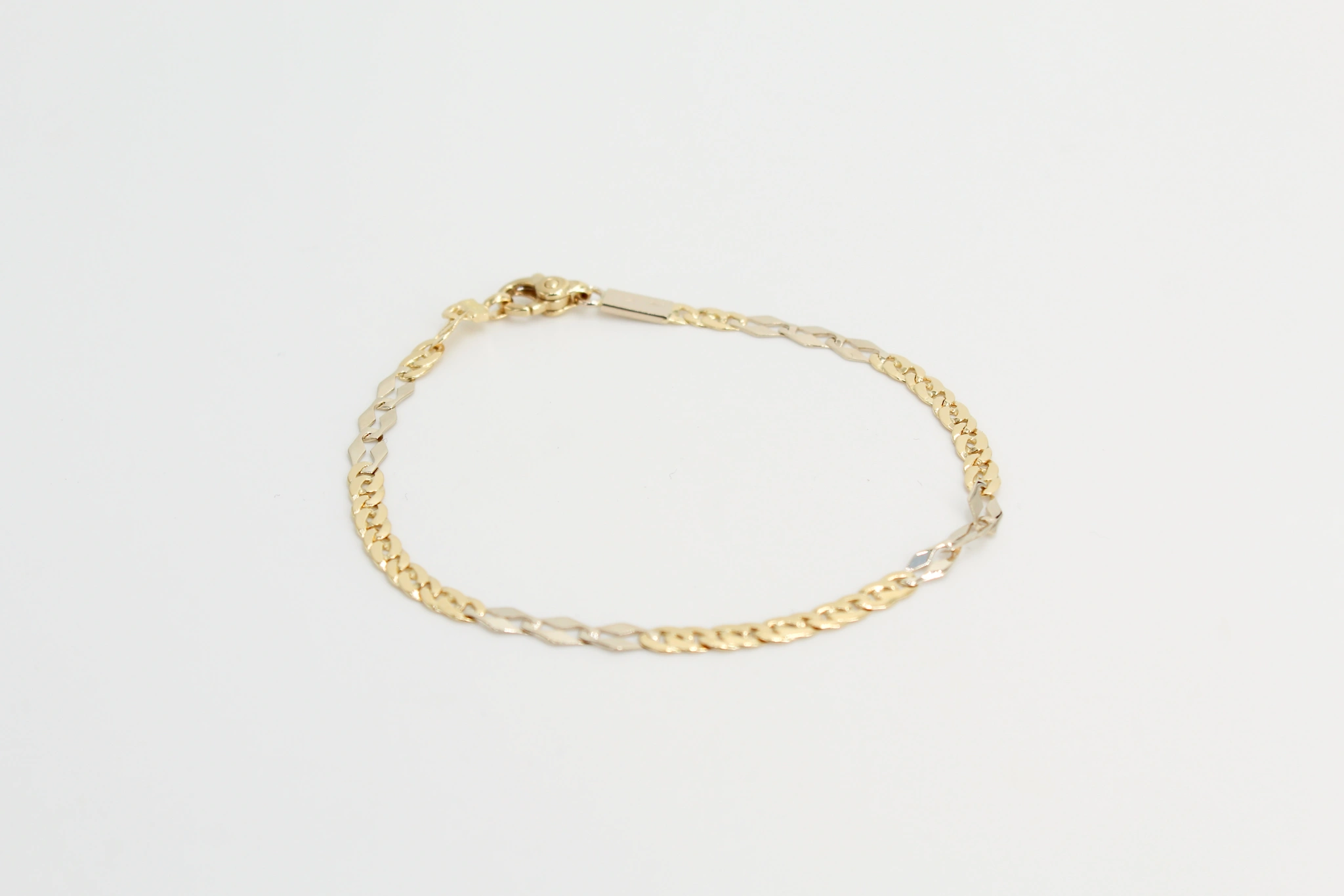 Pulsera de oro combinado 18K