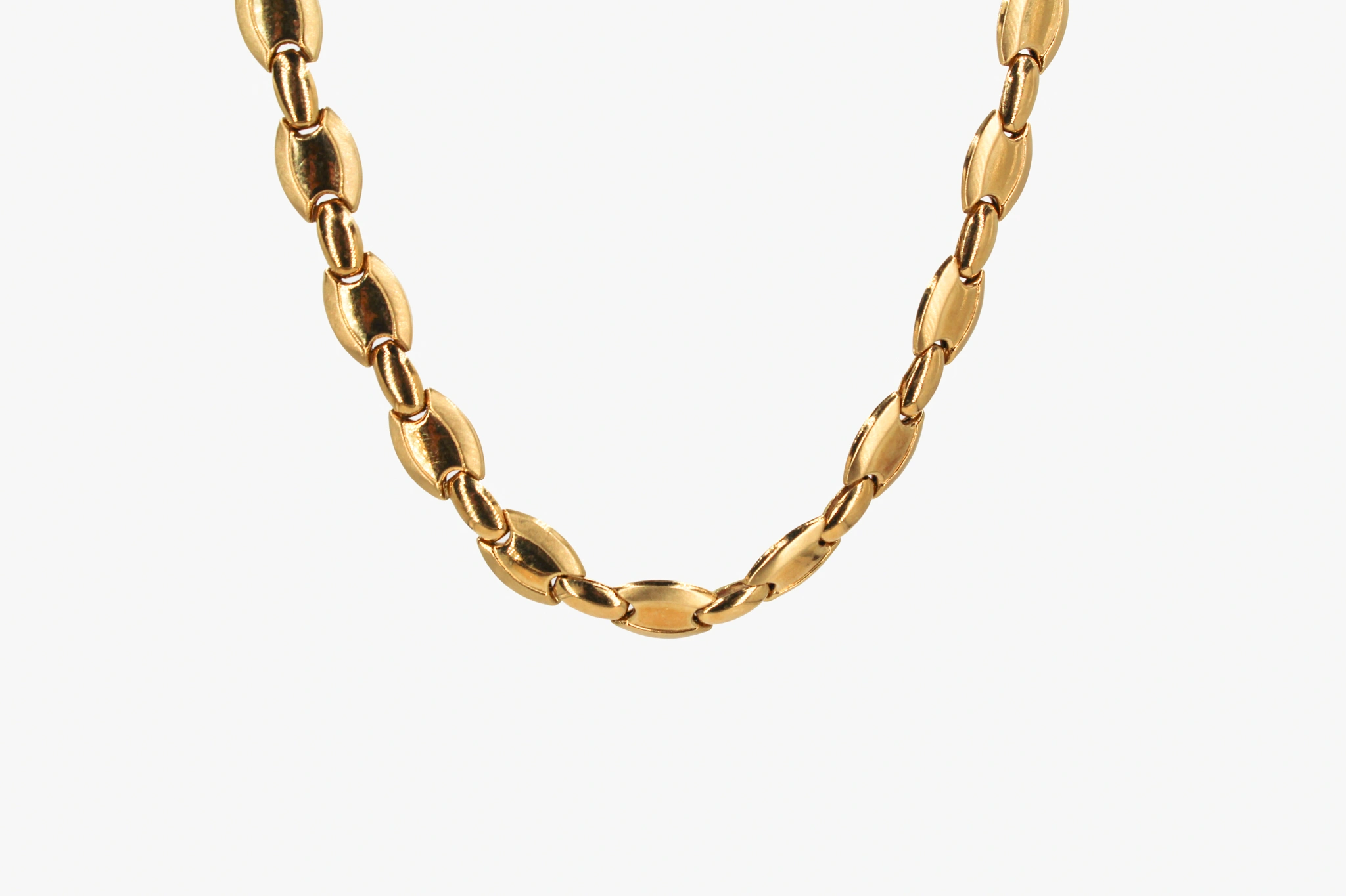 Gargantilla de oro de 18k eslabones pulidos
