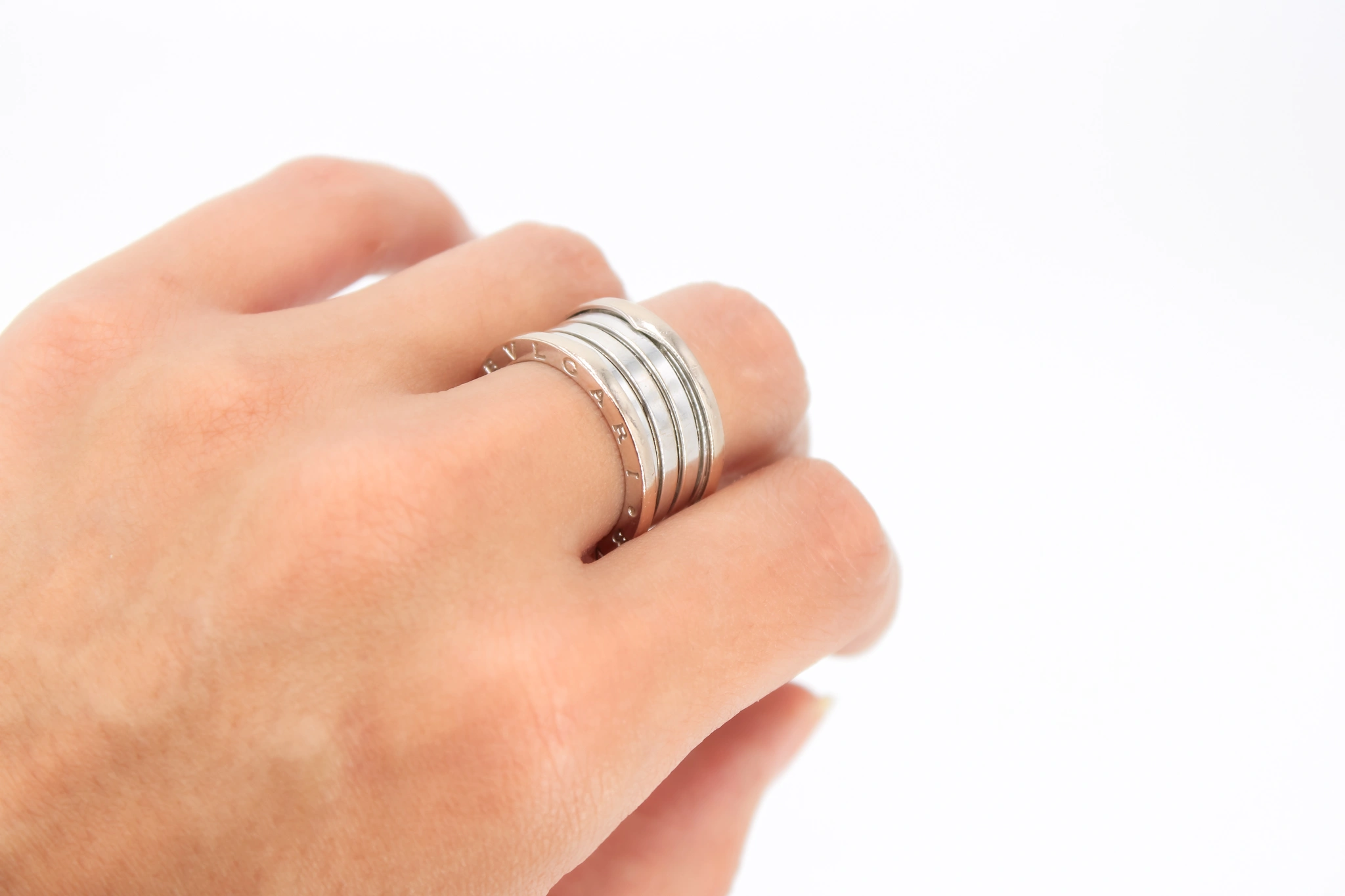 Anillo de oro blanco 18K — foto 3