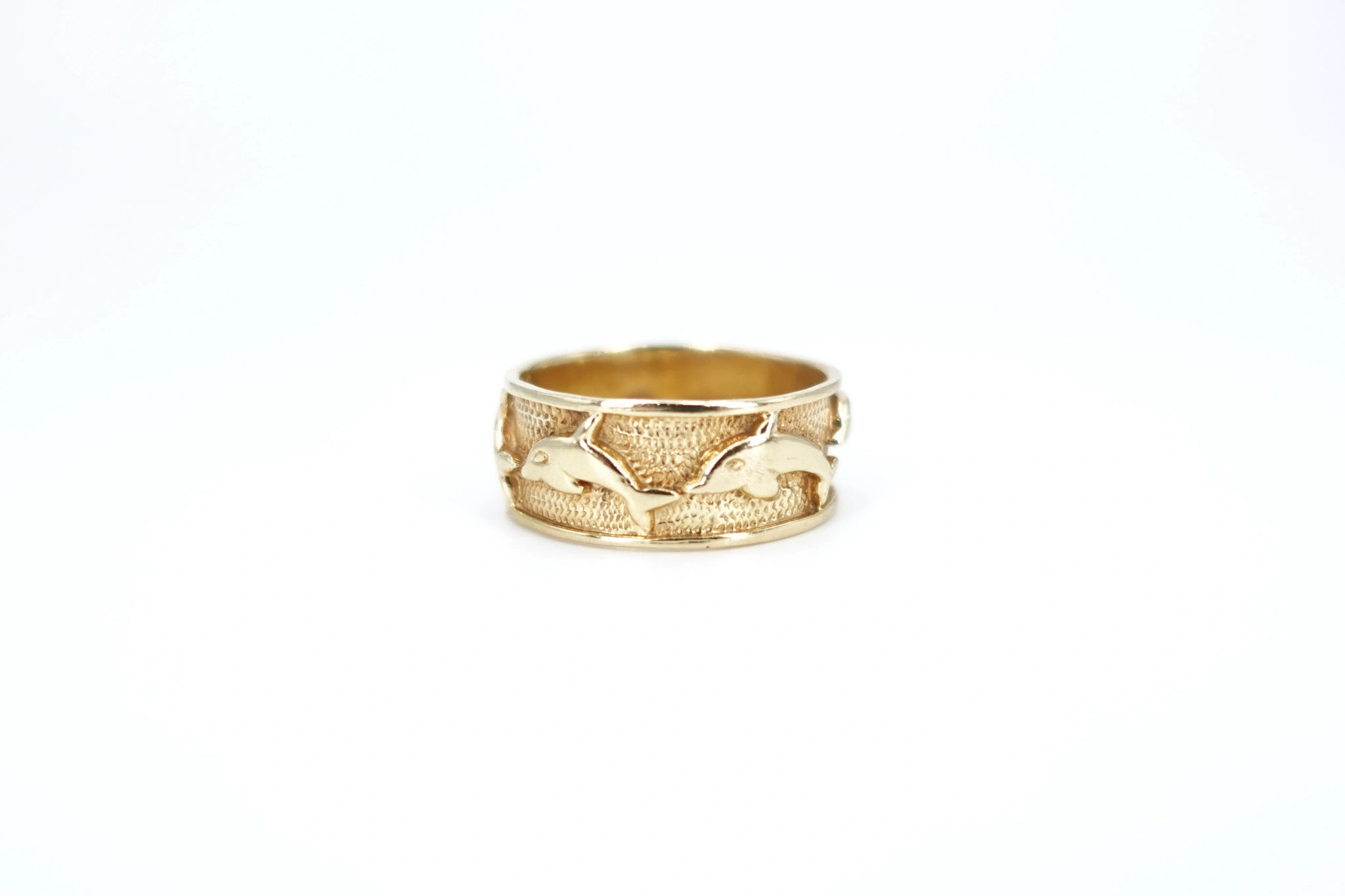 Anillo de oro 18K con motivo de delfines