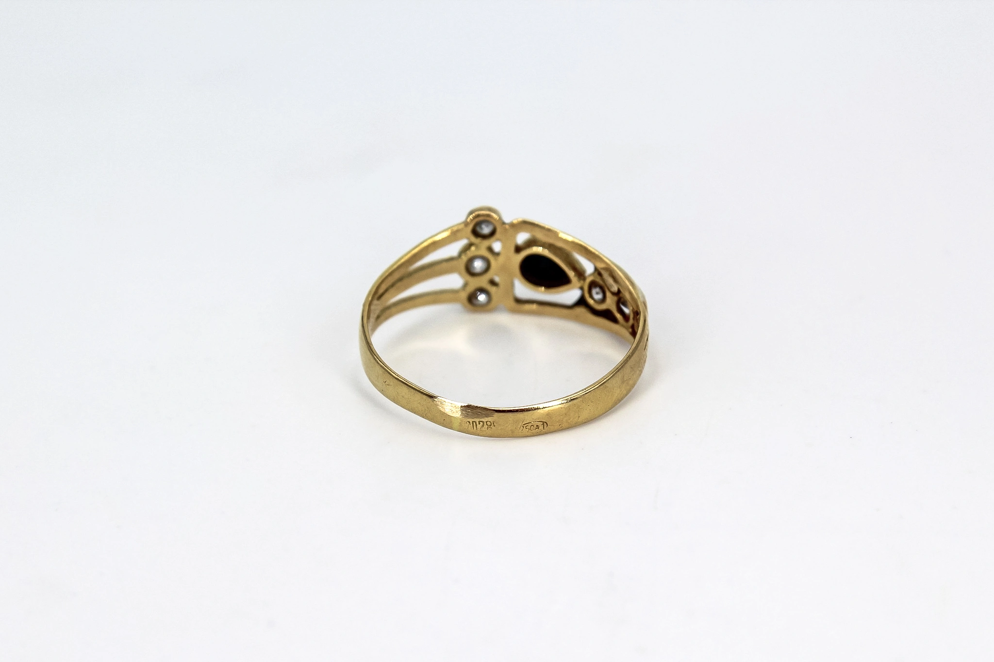 Anillo de oro 18K — vista alternativa