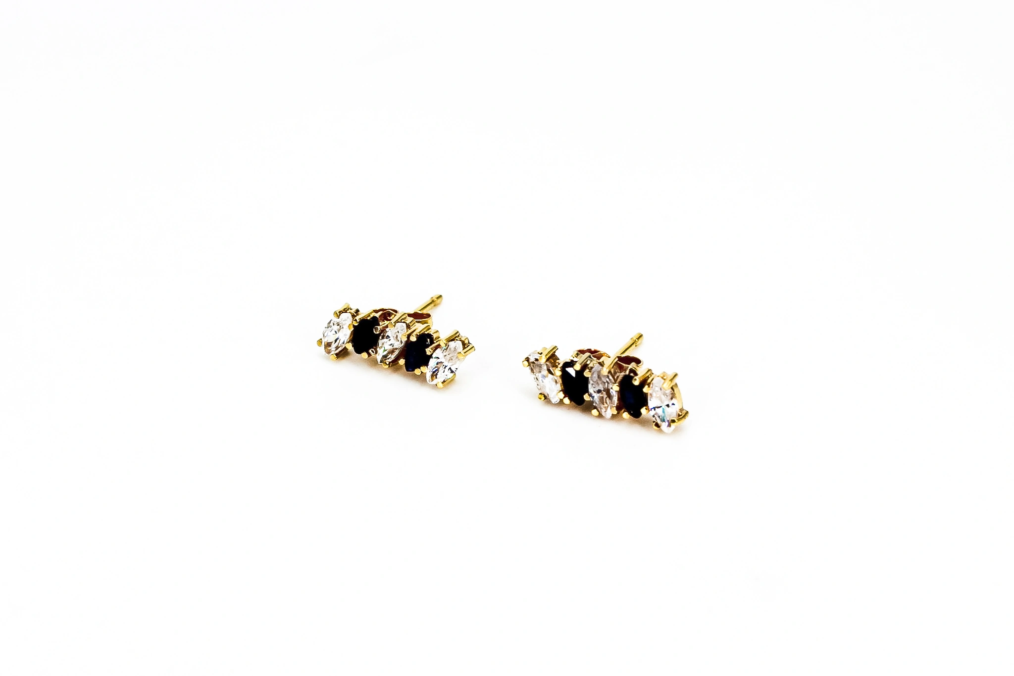 Pendiente de oro 18K