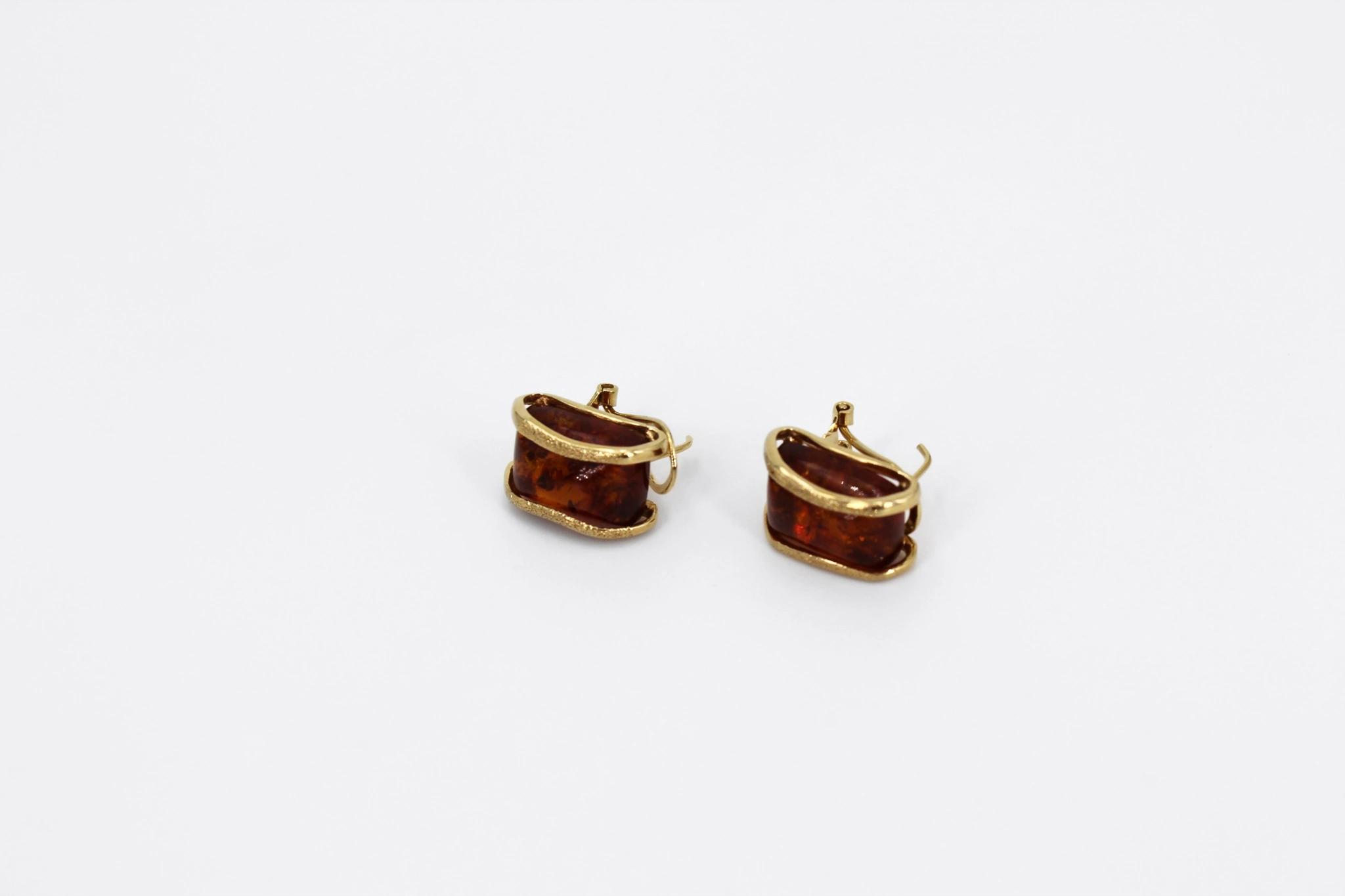 Pendientes de oro 18K con cabujón rectangular