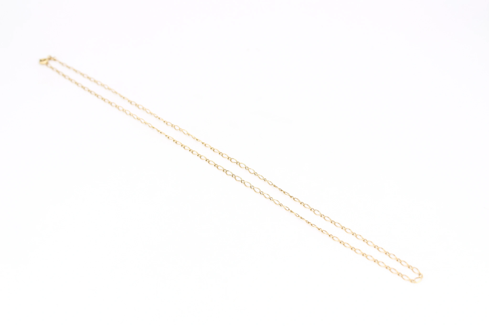 Cadena Fígaro de oro 18K — vista alternativa