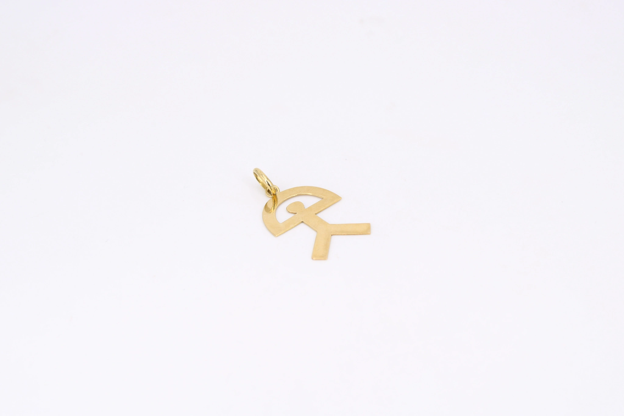 Colgante de oro 18K con diseño geométrico minimalista — vista alternativa