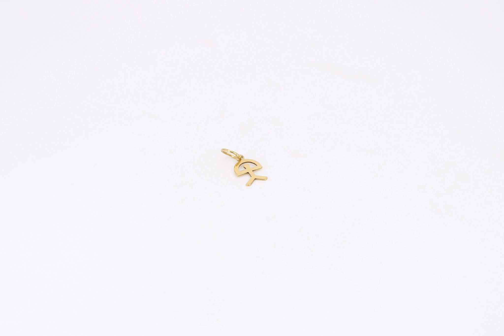 Colgante de oro 18K — vista alternativa