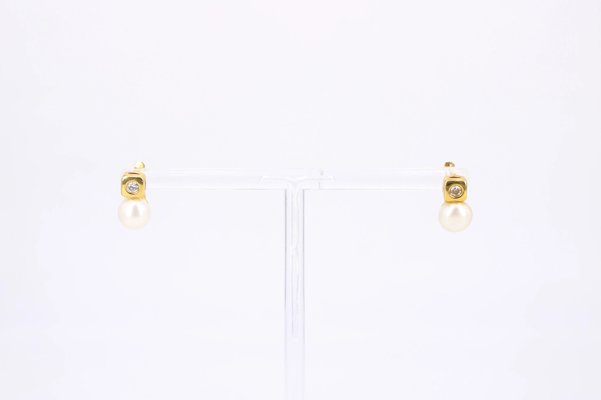 Pendientes de oro 18K con perlas
