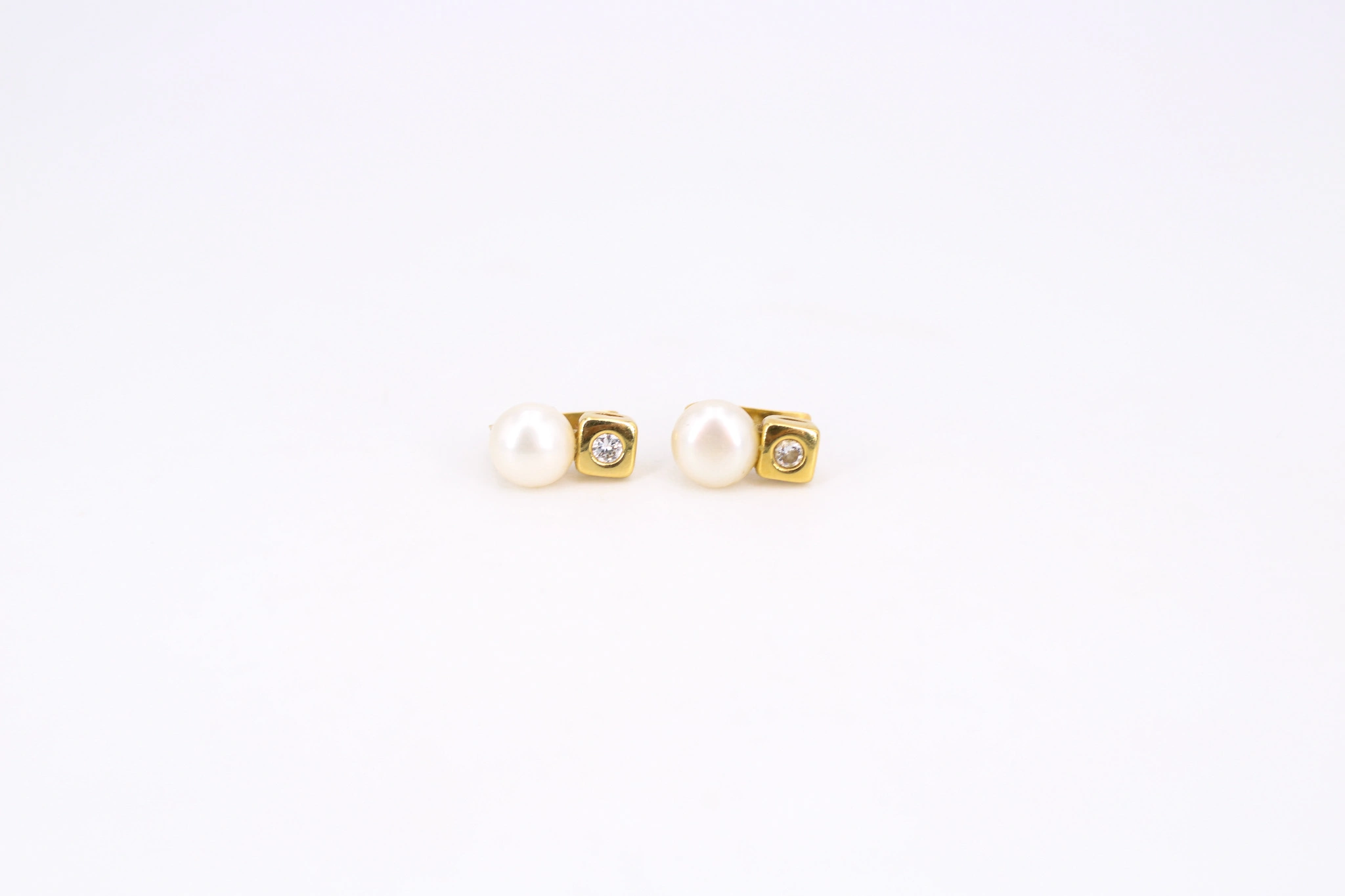 Pendientes de oro 18K con perlas — vista alternativa