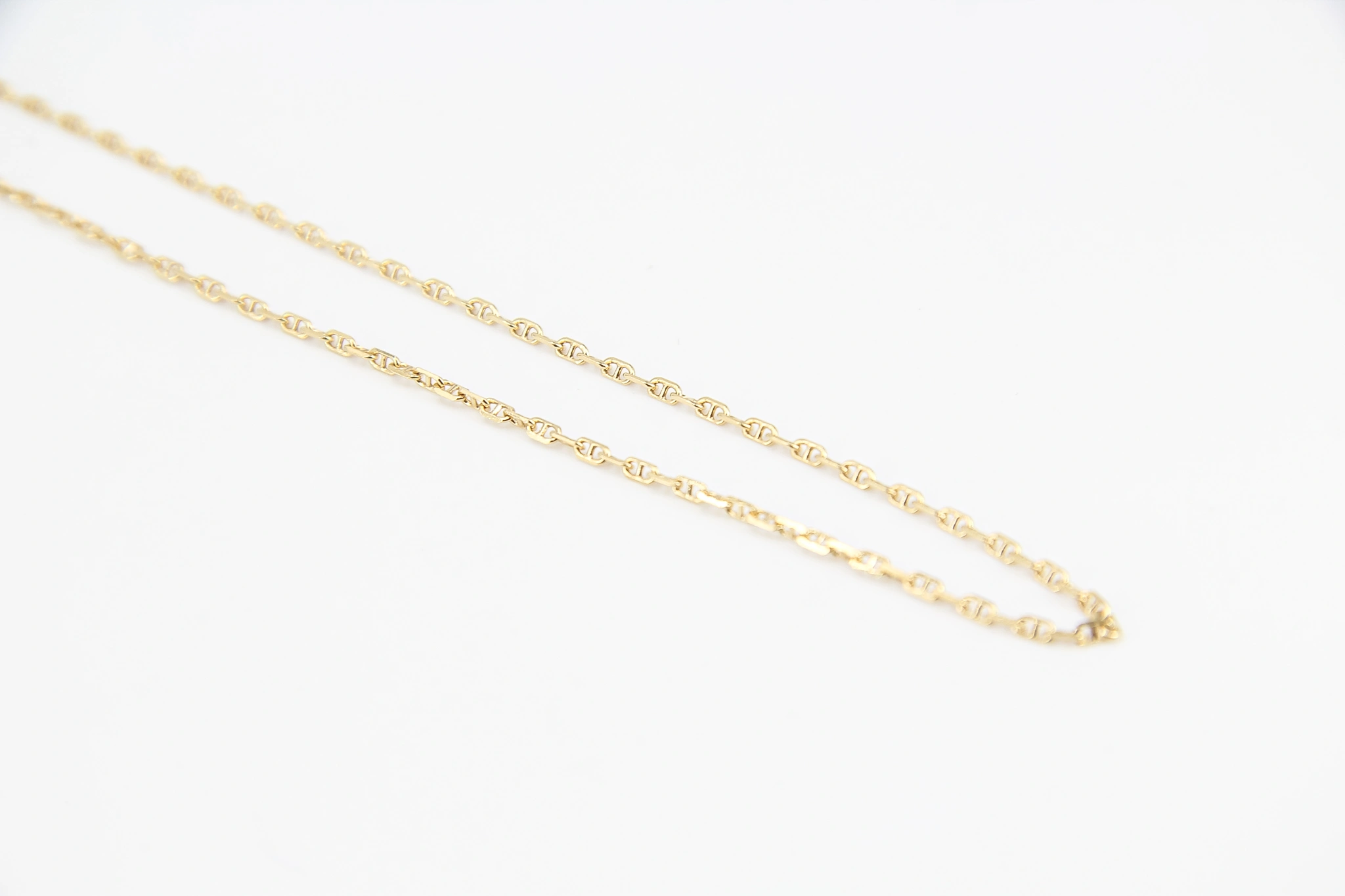 Cadena de oro forzada 18K — vista alternativa