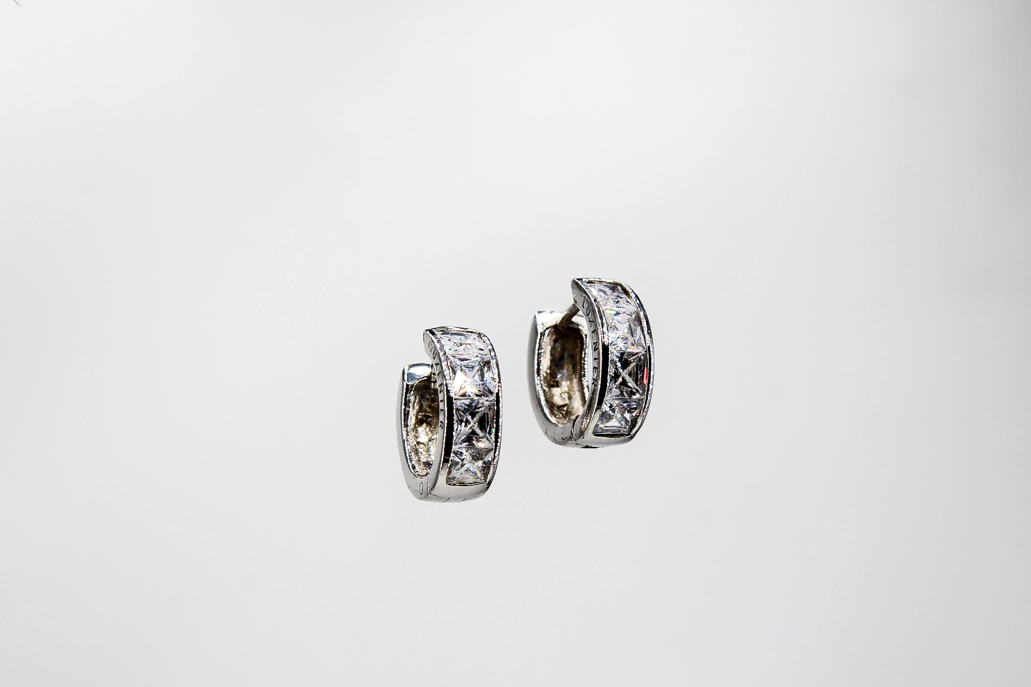 Aros de plata 925 con circonitas cuadradas — foto 3